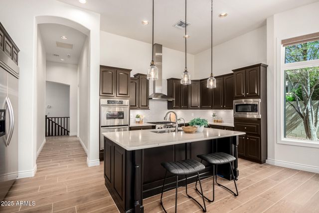 2069 E CEDAR Place, Chandler, AZ 85249