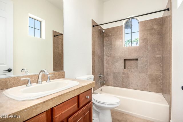 2069 E CEDAR Place, Chandler, AZ 85249