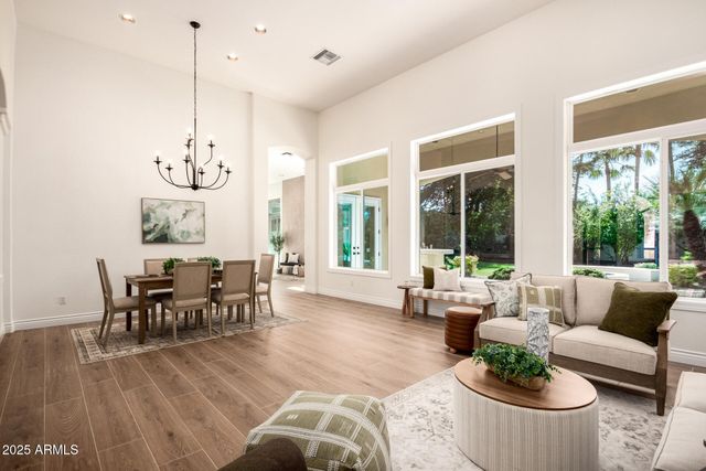 2069 E CEDAR Place, Chandler, AZ 85249