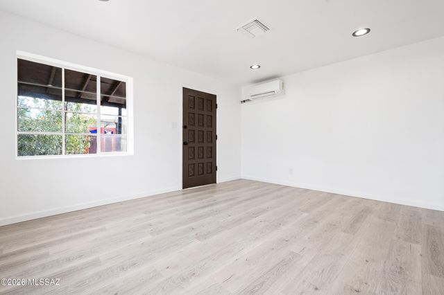 328 W 38th Street, Tucson, AZ 85713