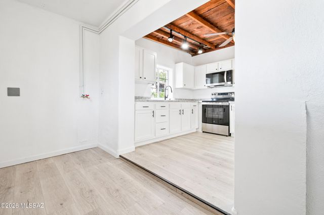 328 W 38th Street, Tucson, AZ 85713