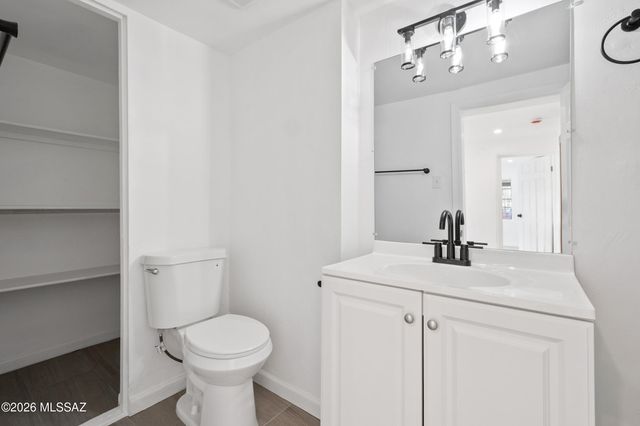 328 W 38th Street, Tucson, AZ 85713