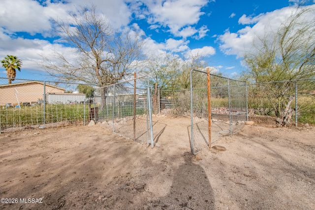 328 W 38th Street, Tucson, AZ 85713