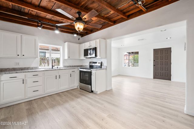 328 W 38th Street, Tucson, AZ 85713