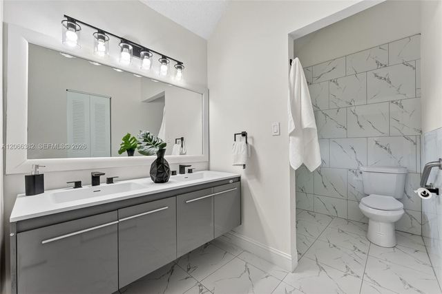 2710 Azalea Avenue, Miramar, FL 33025