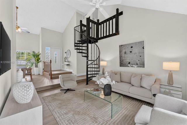 2710 Azalea Avenue, Miramar, FL 33025