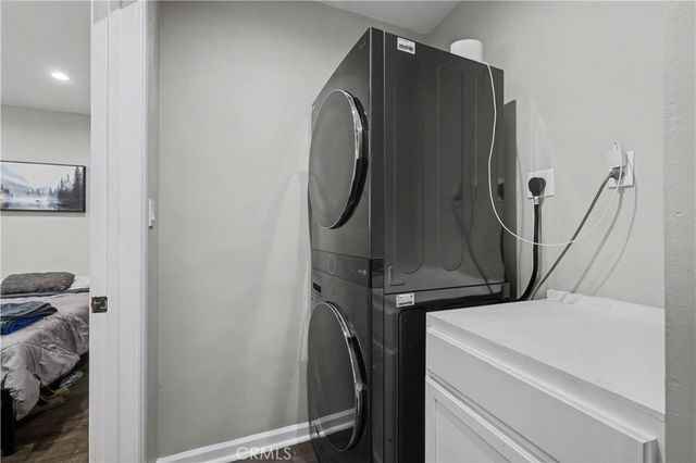 1136 Hancock, San Bernardino, CA 92411