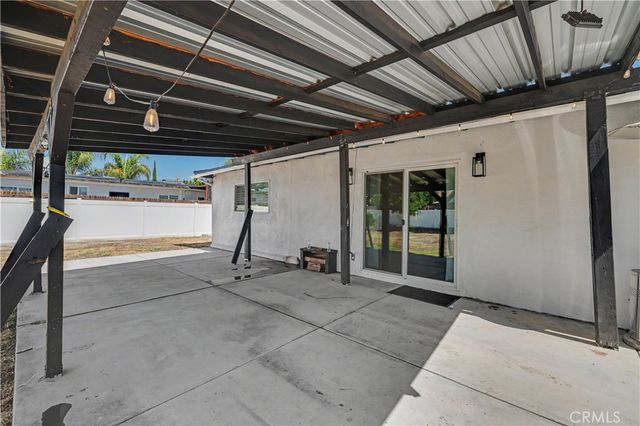 1136 Hancock, San Bernardino, CA 92411