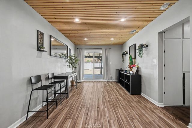 1136 Hancock, San Bernardino, CA 92411