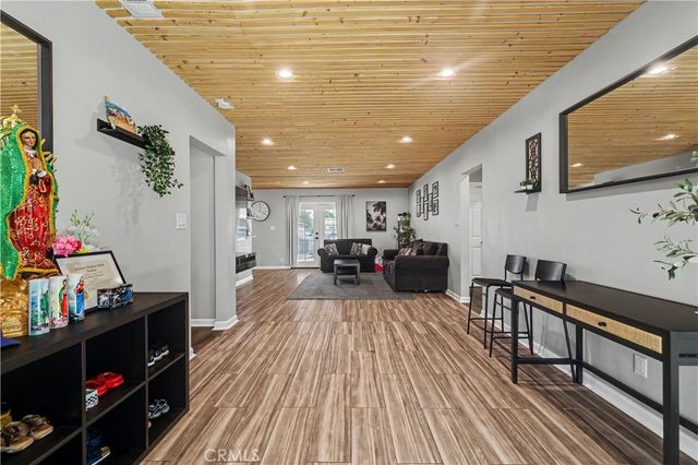 1136 Hancock, San Bernardino, CA 92411