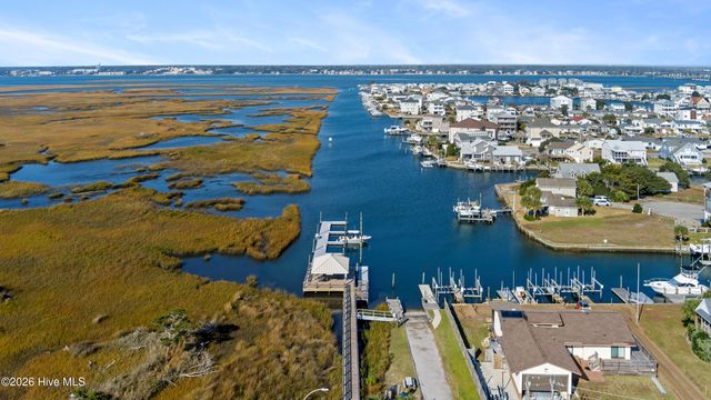 602 W Fort Macon Road 139, Atlantic Beach, NC 28512