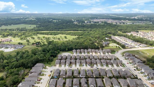 3916 Oak Creek Circle, Denison, TX 75020