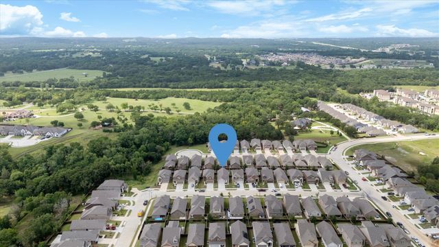 3916 Oak Creek Circle, Denison, TX 75020
