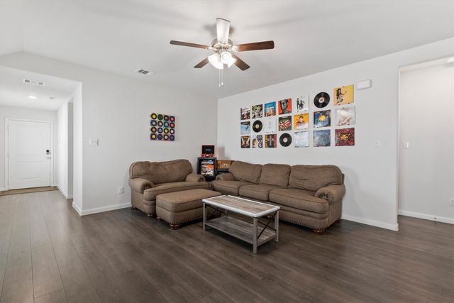 3916 Oak Creek Circle, Denison, TX 75020