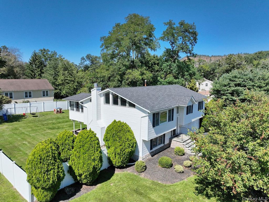 263 Old Haverstraw Road, Congers, NY 10920 — exterior