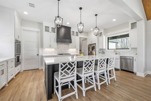 192 Cr 4707, Troup, TX 75789