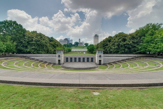 510 Gay St Apt 915, Nashville, TN 37219