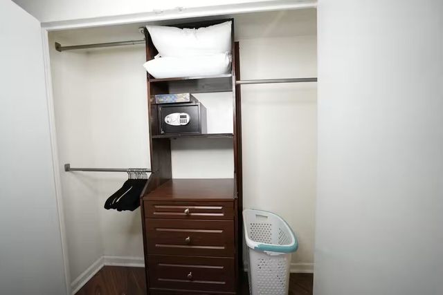 510 Gay St Apt 915, Nashville, TN 37219