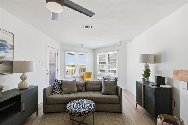 6275 State Highway 361 211, Port Aransas, TX 78373