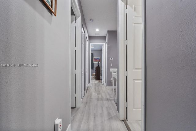 934 NE 42nd Ter, Homestead, FL 33033