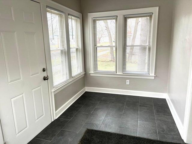 401 Monroe Avenue, Muskegon, MI 49441