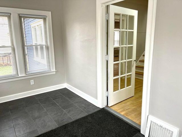 401 Monroe Avenue, Muskegon, MI 49441