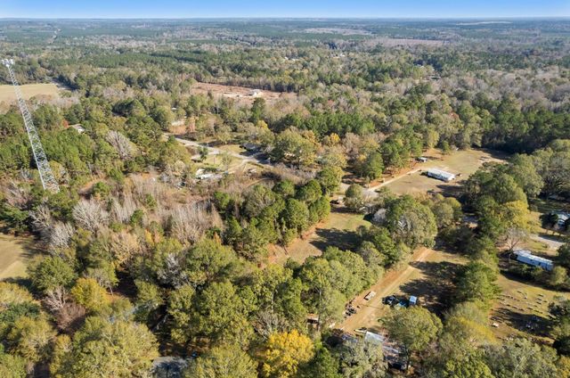 847 N Macedonia Rd., Petal, MS 39465