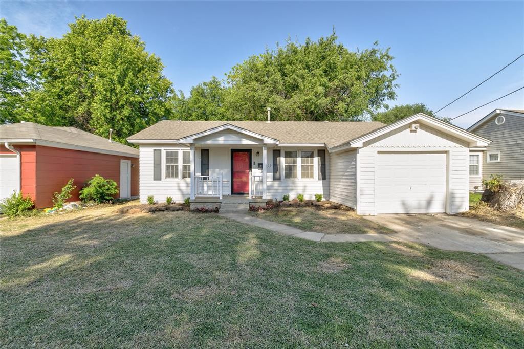 Image 1 of property listing at 1109 Florence Drive, Edmond, OK 73034