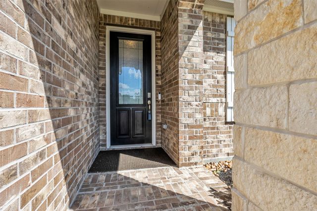 31006 Gullwing Manor Drive, Tomball, TX 77375