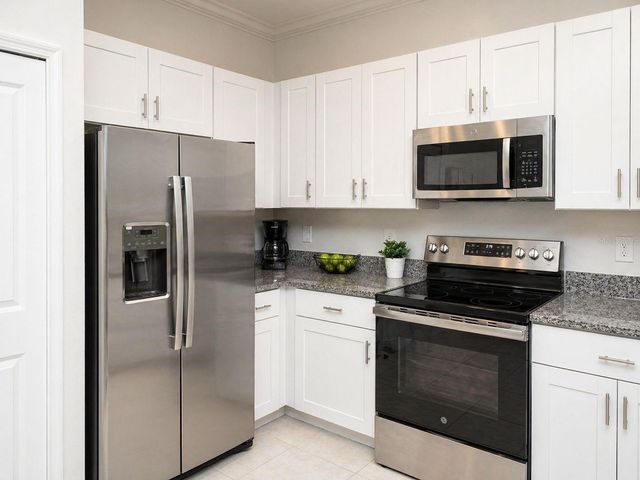 36384 WELL HILL WAY, Zephyrhills, FL 33541
