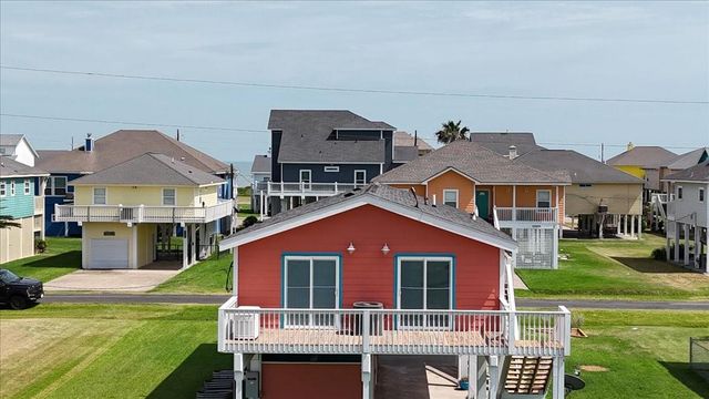 3343 Pirates Cove, Crystal Beach, TX 77650