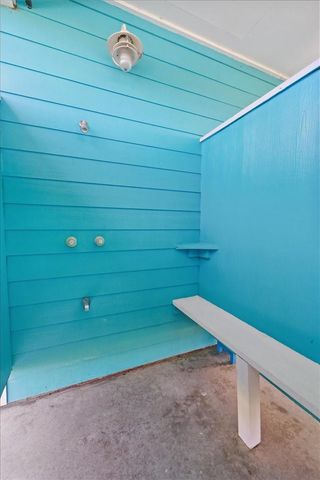 3343 Pirates Cove, Crystal Beach, TX 77650