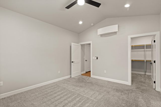 2569 Tiffin Way, Medford, OR 97504