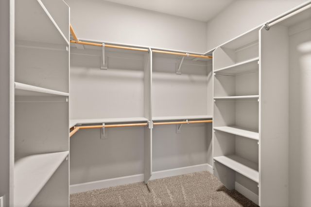 2569 Tiffin Way, Medford, OR 97504