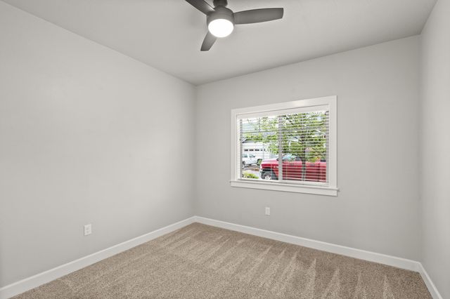 2569 Tiffin Way, Medford, OR 97504