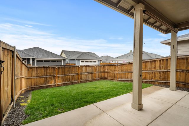 2569 Tiffin Way, Medford, OR 97504