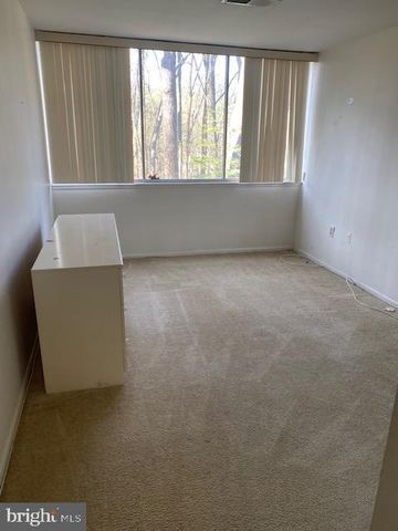 4345 IVYMOUNT CT #24, Annandale, VA 22003