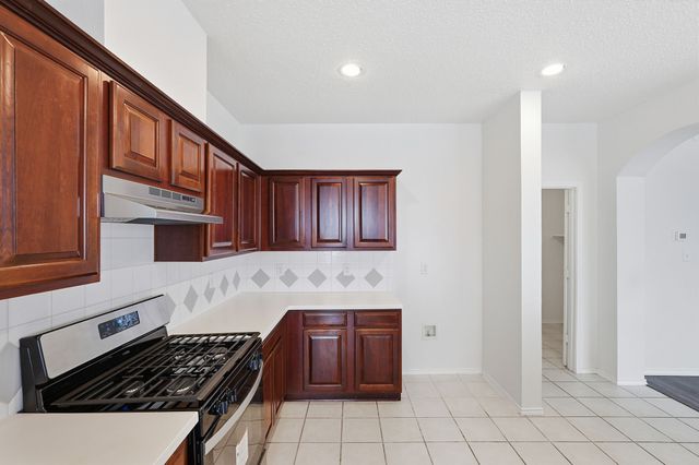 2462 Lost Mesa, Grand Prairie, TX 75052