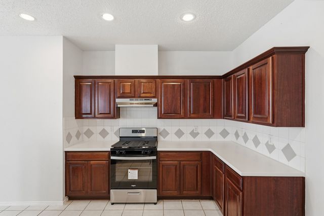 2462 Lost Mesa, Grand Prairie, TX 75052