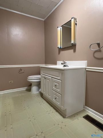 100 Lafayette Avenue, Boaz, AL 35957