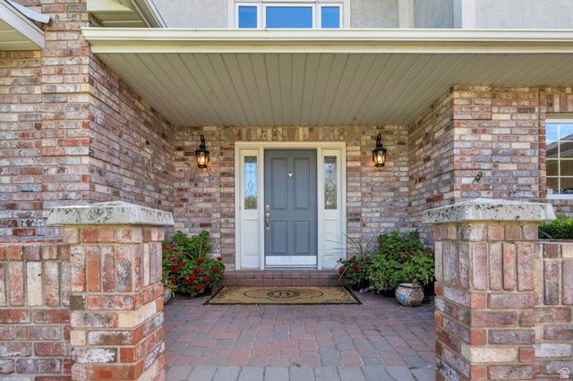 675 S RIVER BREEZE DR, Orem, UT 84097