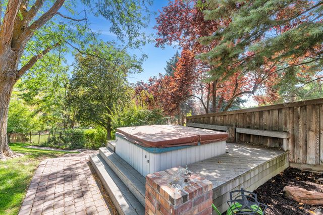 675 S RIVER BREEZE DR, Orem, UT 84097