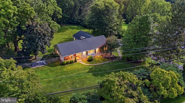 9105 SCOTT DR, Rockville, MD 20850