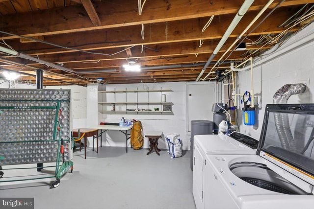 9105 SCOTT DR, Rockville, MD 20850