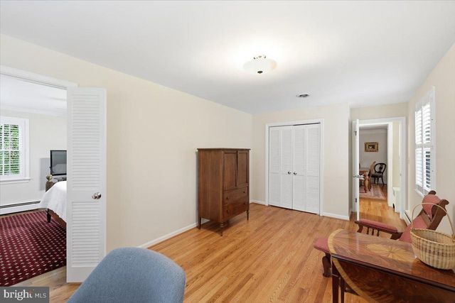 9105 SCOTT DR, Rockville, MD 20850