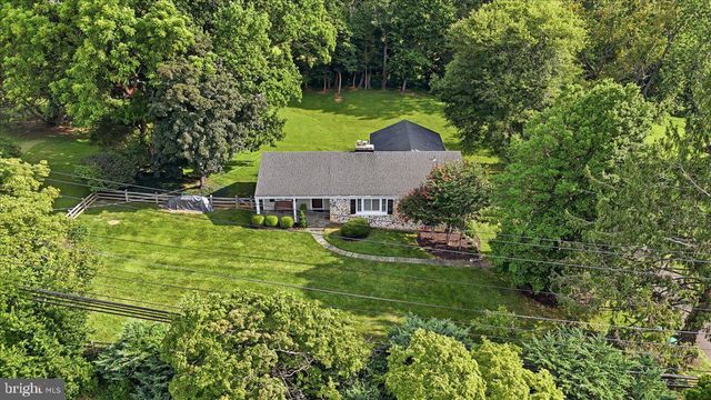 9105 SCOTT DR, Rockville, MD 20850