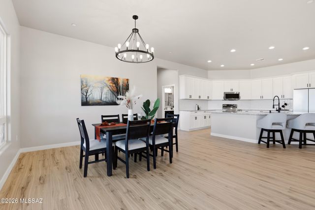 5659 W Desert Falcon Lane, Tucson, AZ 85742
