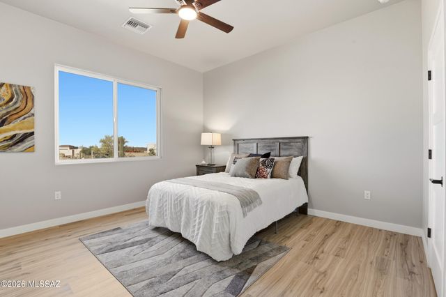 5659 W Desert Falcon Lane, Tucson, AZ 85742