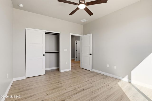 5659 W Desert Falcon Lane, Tucson, AZ 85742