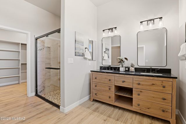 5659 W Desert Falcon Lane, Tucson, AZ 85742